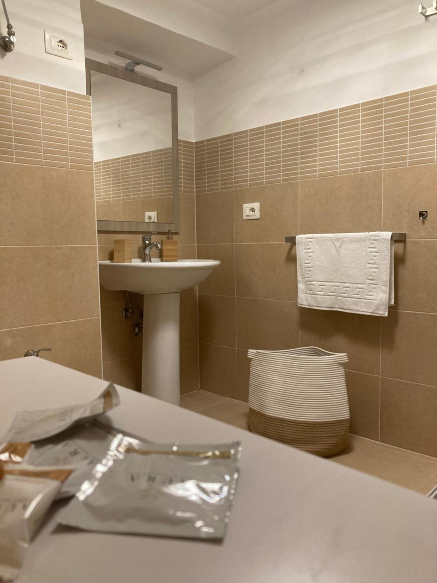Casitta Stesicoro Apartment คาตาเนีย ภายนอก รูปภาพ