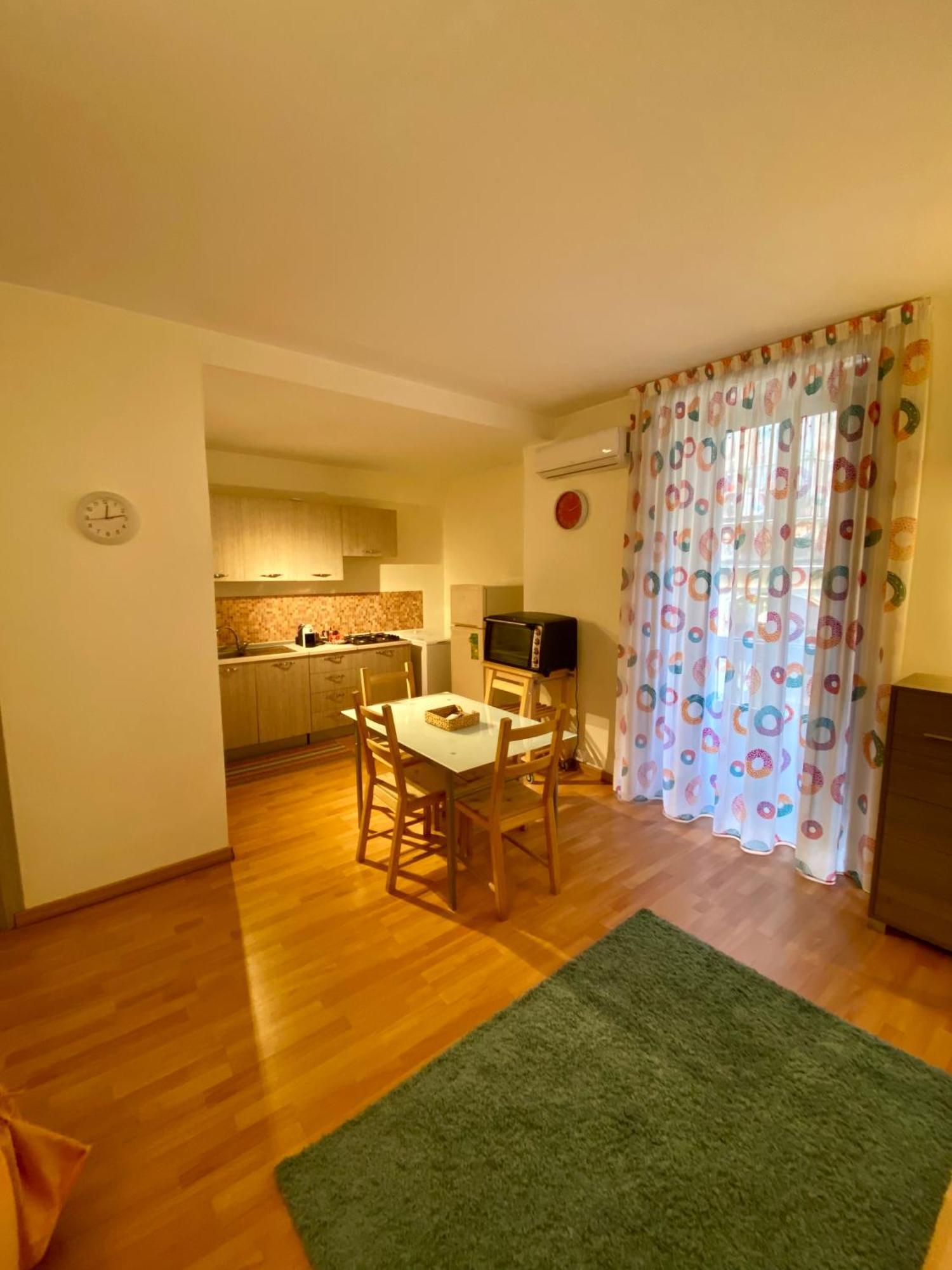 Casitta Stesicoro Apartment คาตาเนีย ภายนอก รูปภาพ